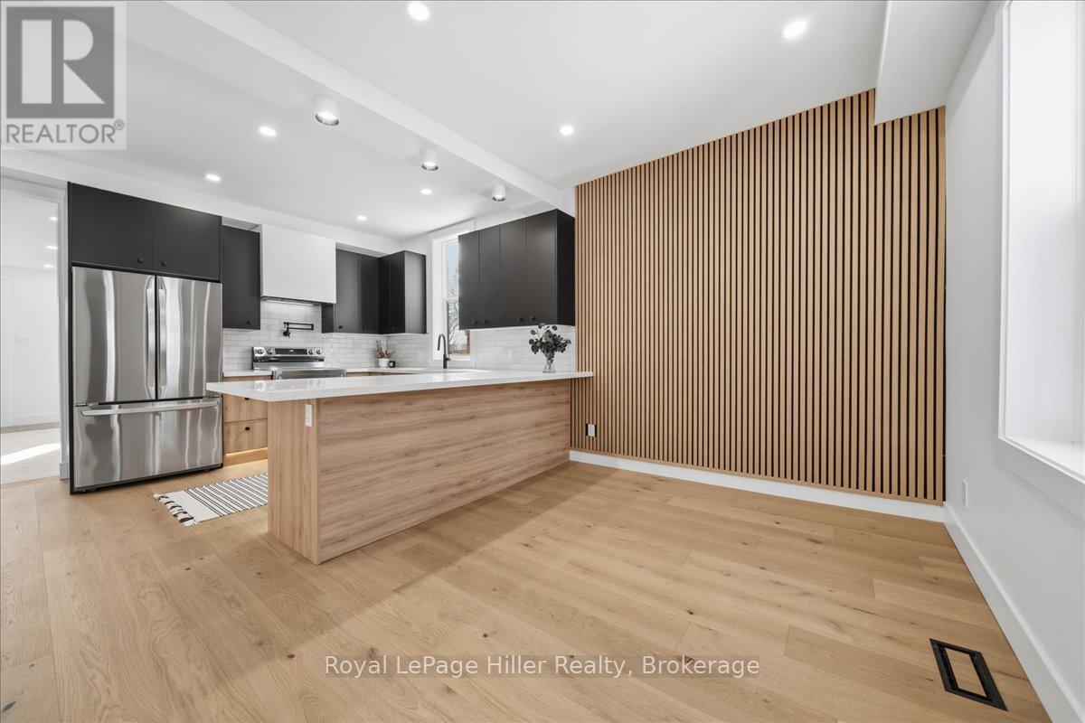 91 Dufferin Street, Stratford, Ontario  N5A 2G7 - Photo 27 - X12793568