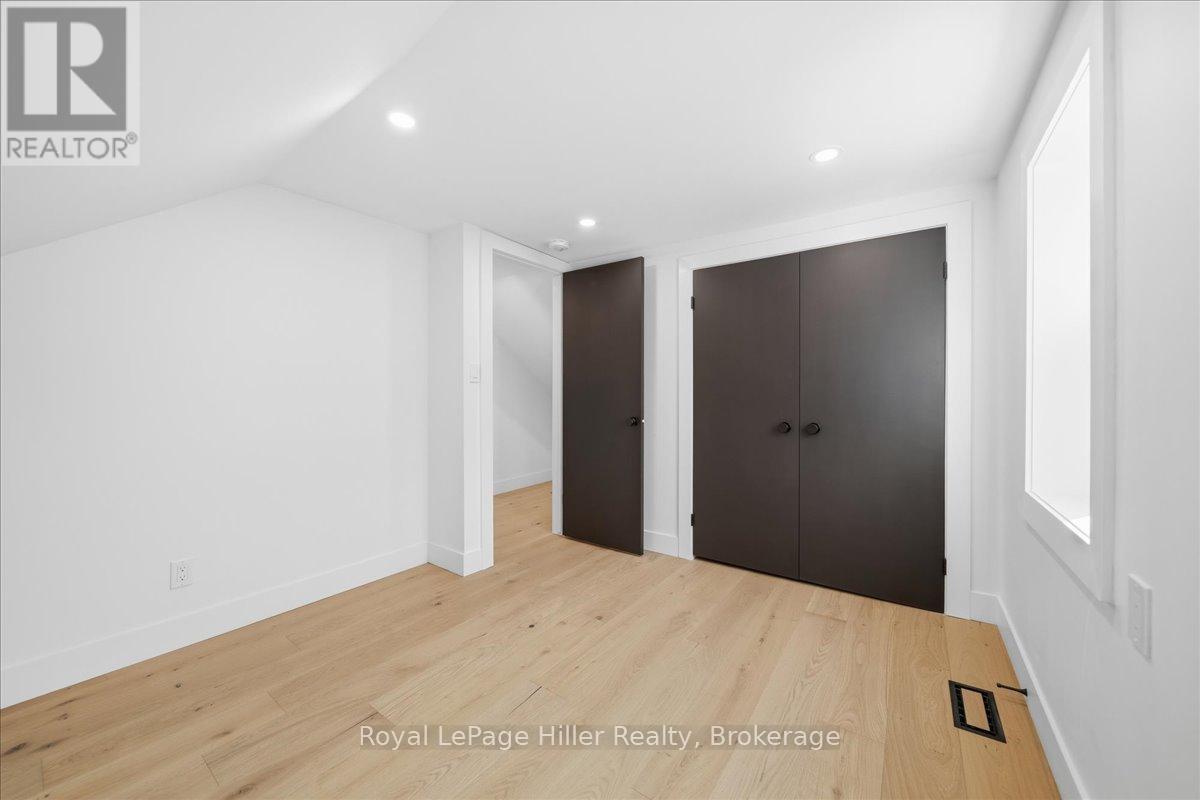 91 Dufferin Street, Stratford, Ontario  N5A 2G7 - Photo 41 - X12793568