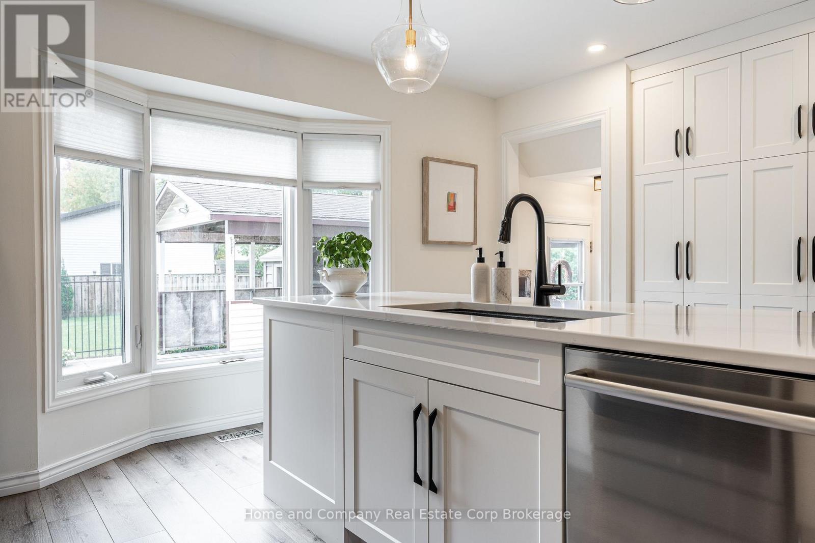 143 Greenwood Drive, Stratford, Ontario  N5A 7K3 - Photo 16 - X12793686