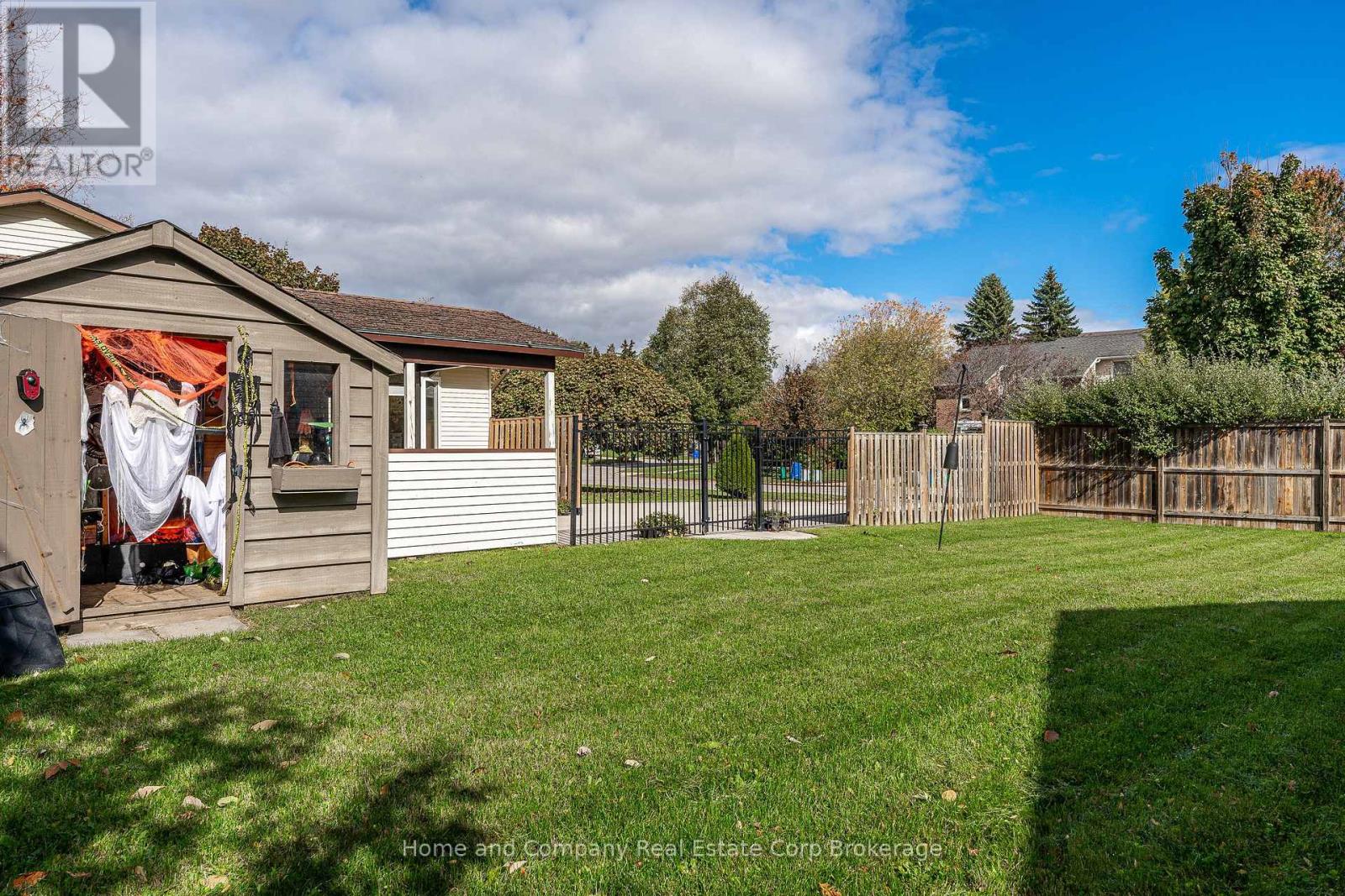 143 Greenwood Drive, Stratford, Ontario  N5A 7K3 - Photo 39 - X12793686