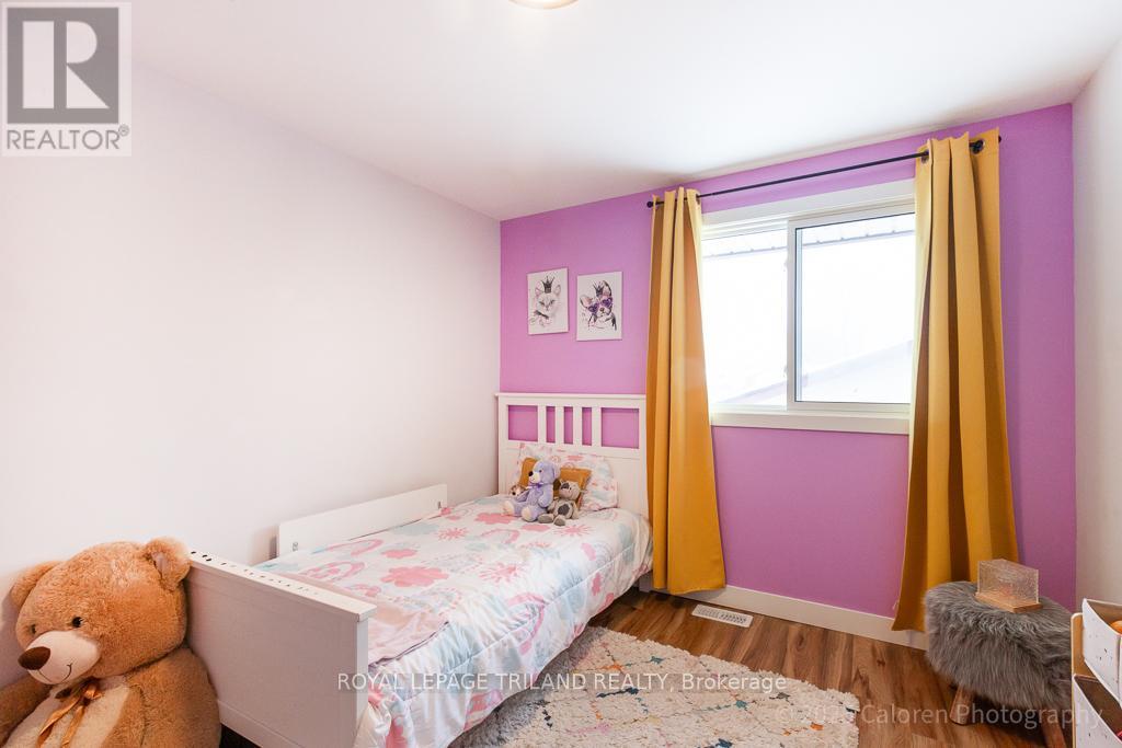 373 Blue Forest Drive, London North, Ontario  N6G 3K1 - Photo 21 - X12793608