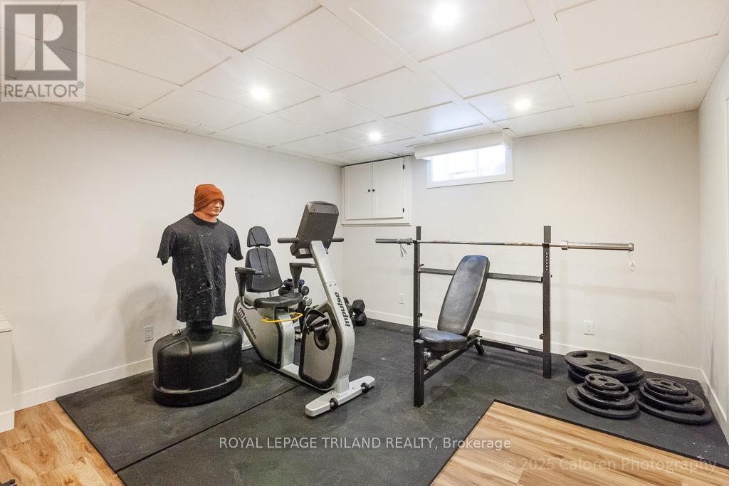 373 Blue Forest Drive, London North, Ontario  N6G 3K1 - Photo 30 - X12793608