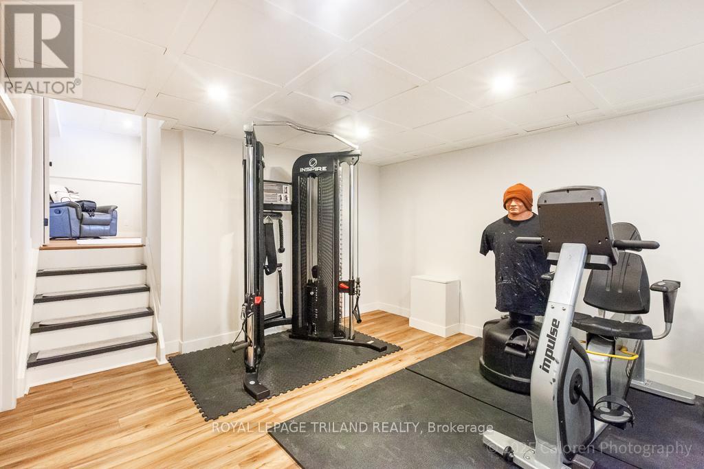 373 Blue Forest Drive, London North, Ontario  N6G 3K1 - Photo 31 - X12793608