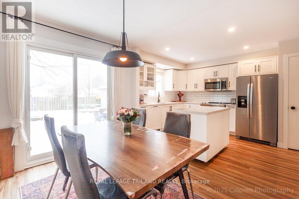 373 Blue Forest Drive, London North, Ontario  N6G 3K1 - Photo 8 - X12793608