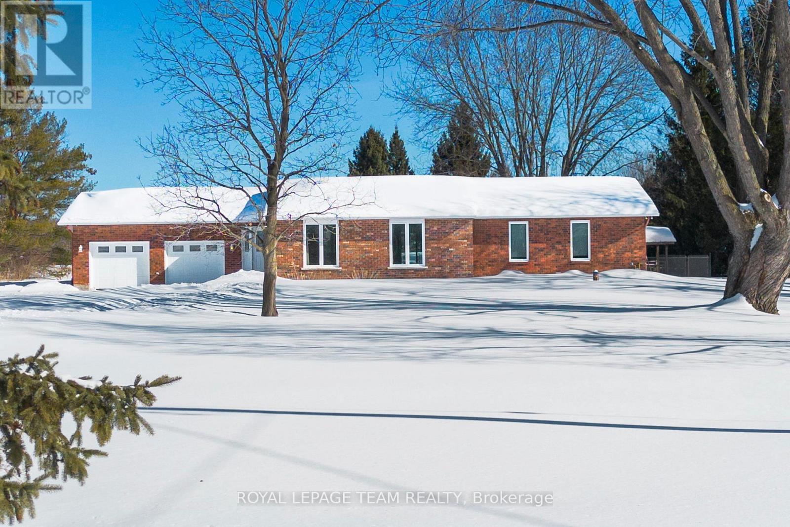 1667 River Road, Ottawa, Ontario  K4M 1B4 - Photo 2 - X12793624