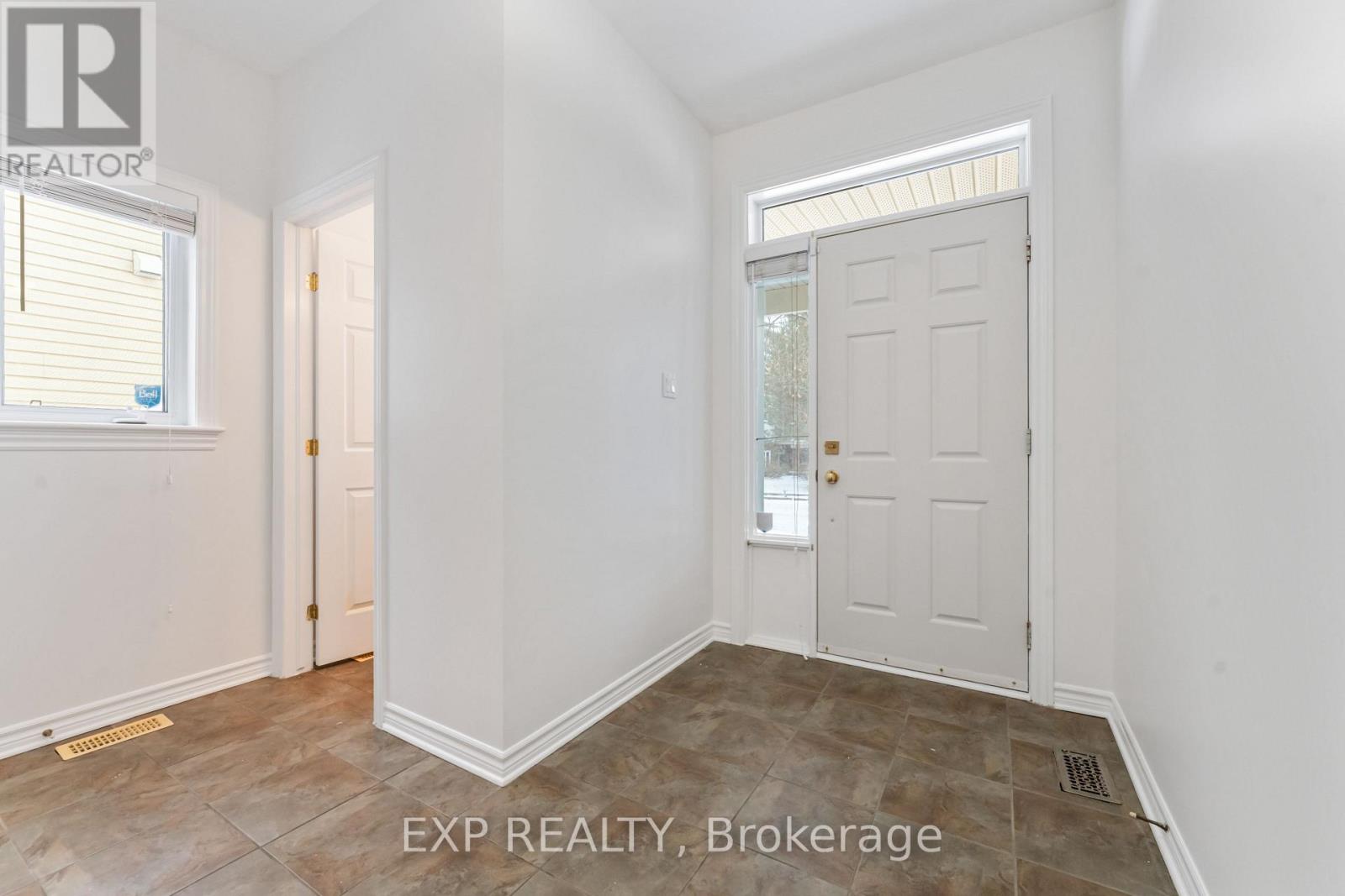 119 Anfield Crescent, Ottawa, Ontario  K2G 7B7 - Photo 3 - X12793758