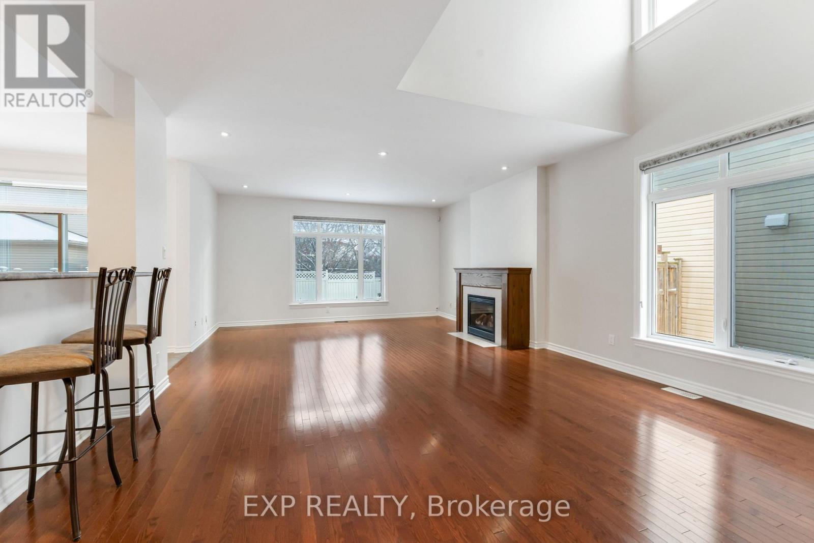 119 Anfield Crescent, Ottawa, Ontario  K2G 7B7 - Photo 5 - X12793758