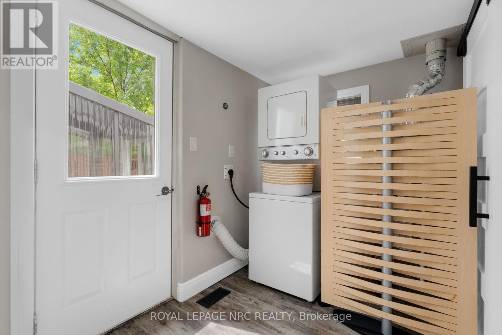 17 Windsor Avenue, Fort Erie, Ontario  L2A 5L8 - Photo 13 - X12793724