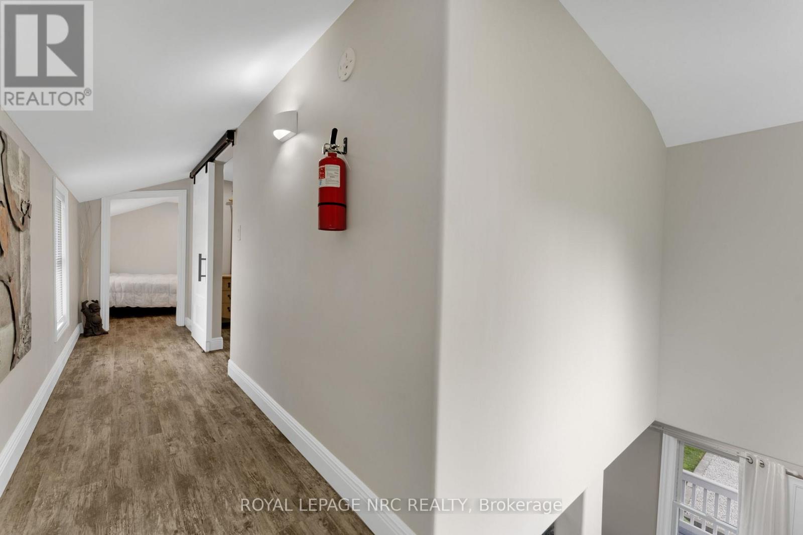 17 Windsor Avenue, Fort Erie, Ontario  L2A 5L8 - Photo 16 - X12793724