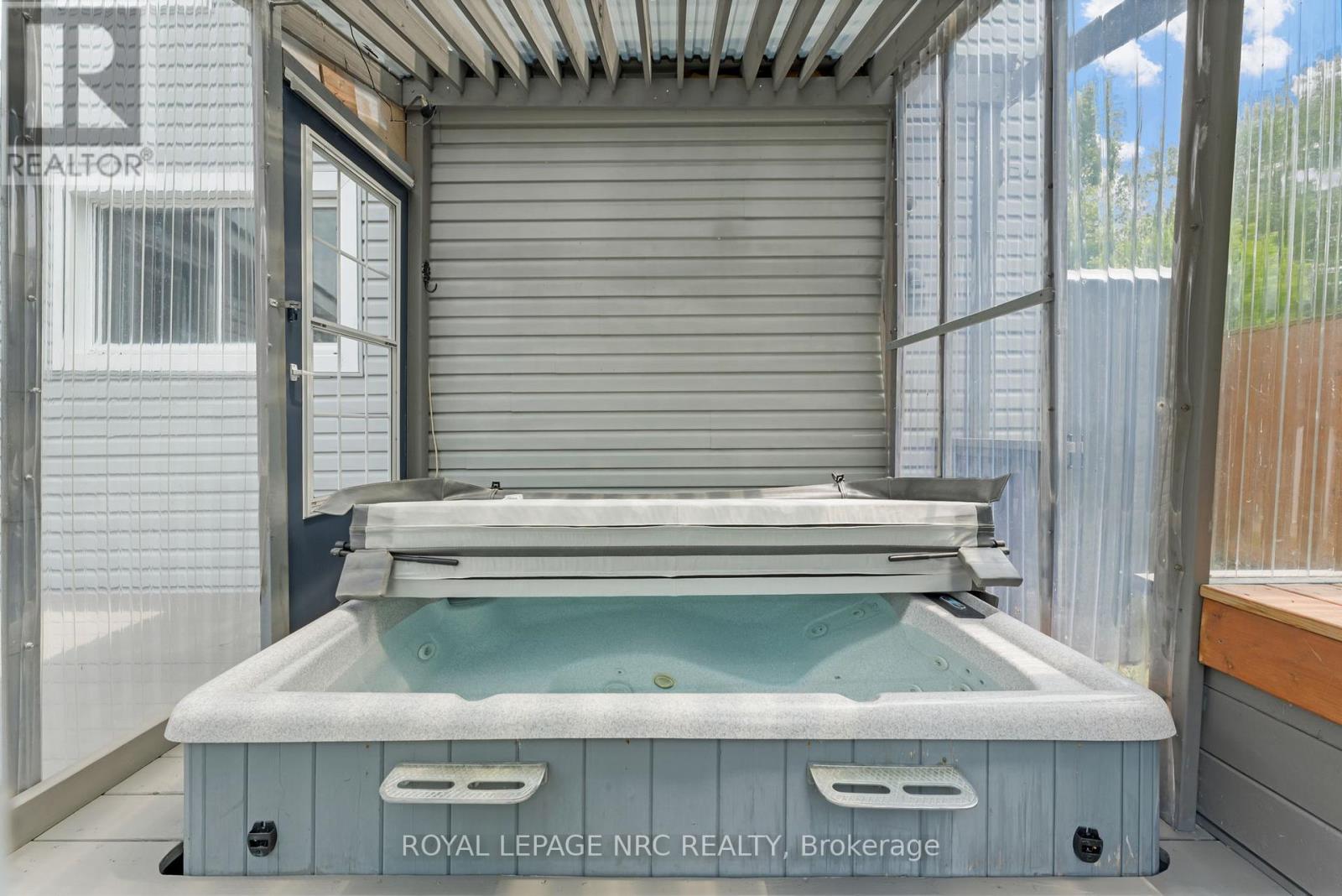 17 Windsor Avenue, Fort Erie, Ontario  L2A 5L8 - Photo 25 - X12793724