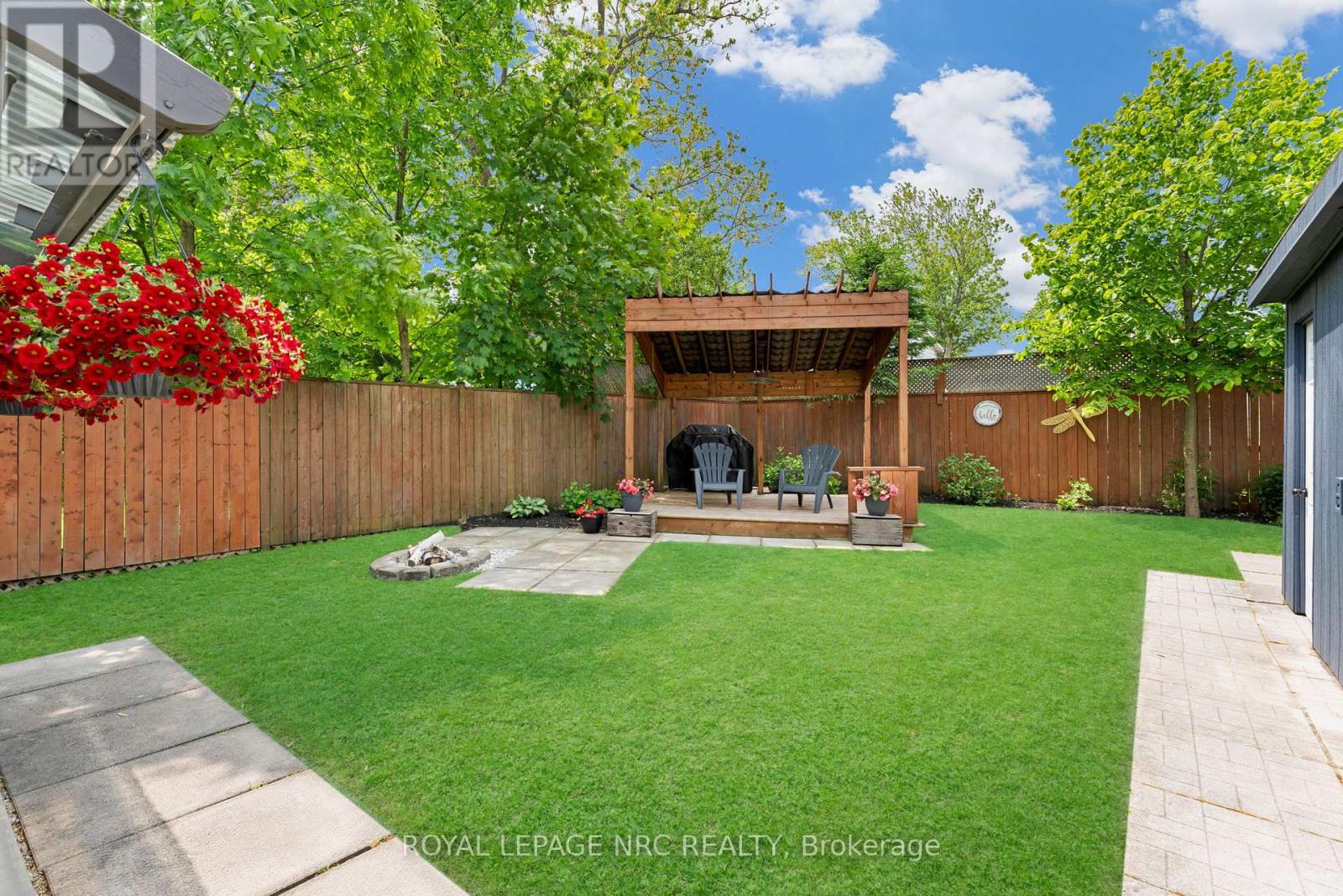 17 Windsor Avenue, Fort Erie, Ontario  L2A 5L8 - Photo 26 - X12793724