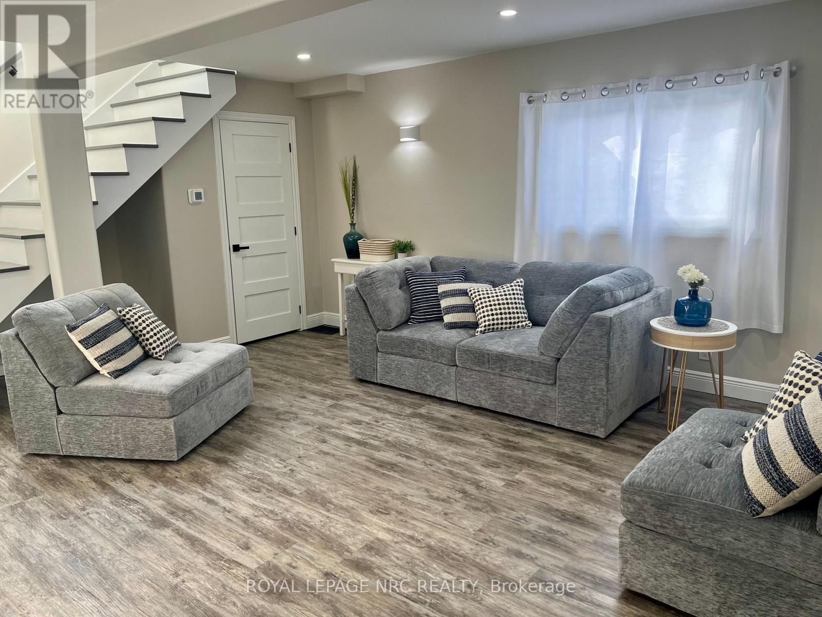 17 Windsor Avenue, Fort Erie, Ontario  L2A 5L8 - Photo 8 - X12793724