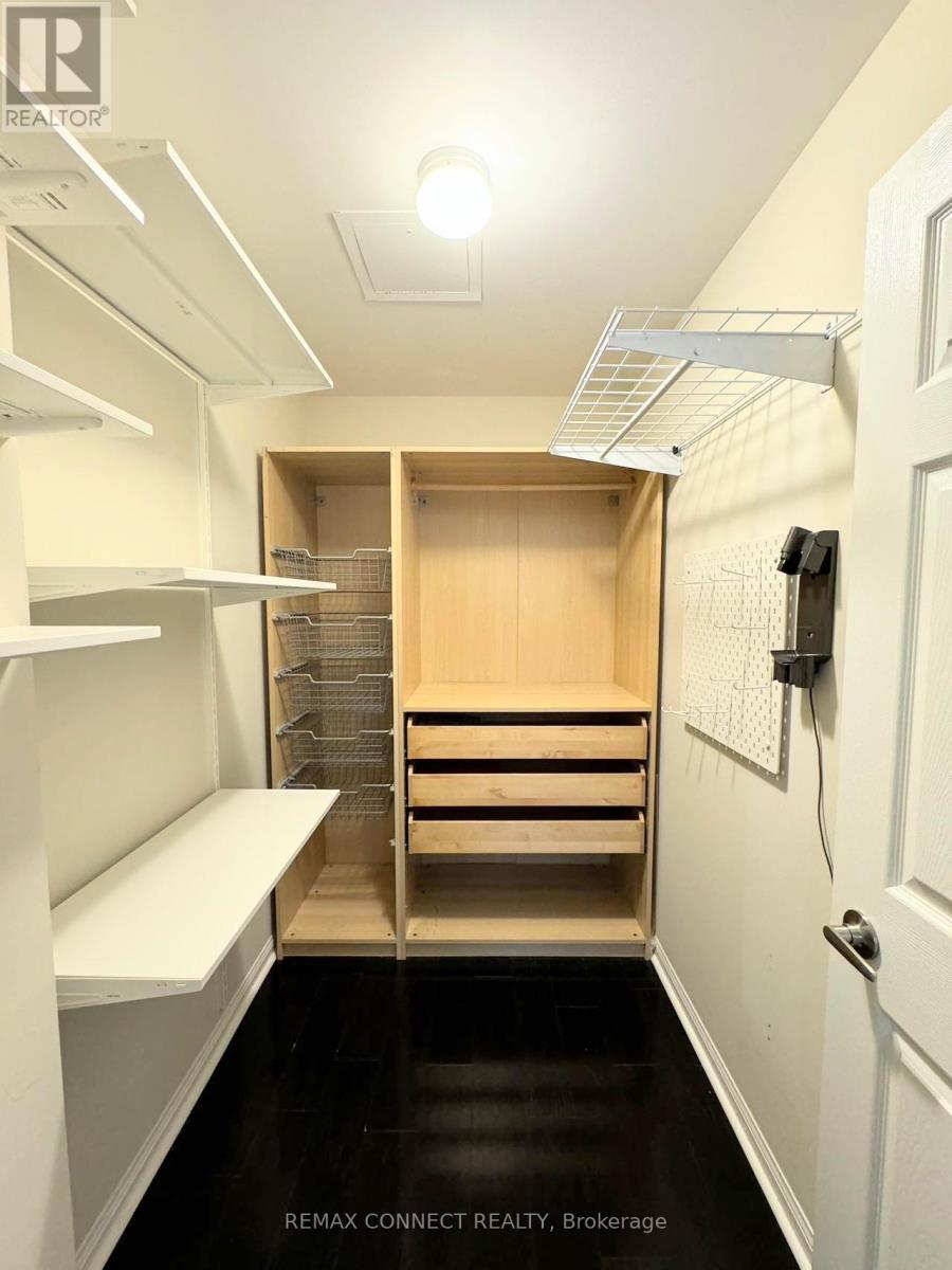 673 - 38 Stadium Road, Toronto, Ontario  M5V 3P4 - Photo 9 - C12793176