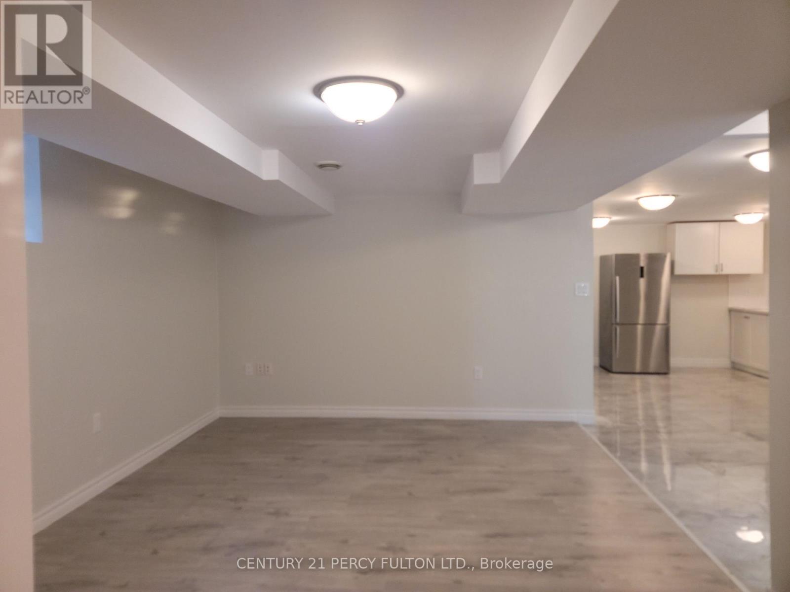 Lower - 980 Chevrolet Street, Oshawa (Centennial), Ontario  L1G 4H8 - Photo 2 - E12788290