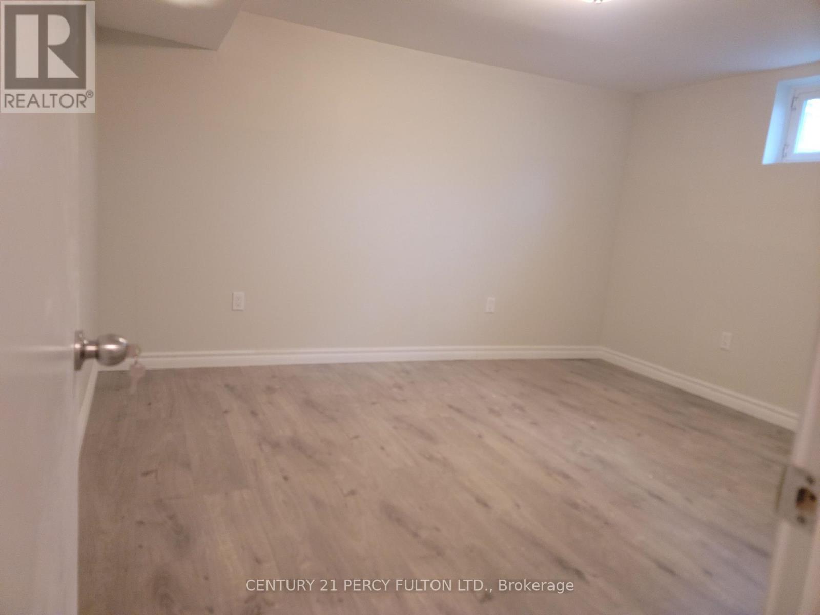 Lower - 980 Chevrolet Street, Oshawa (Centennial), Ontario  L1G 4H8 - Photo 5 - E12788290