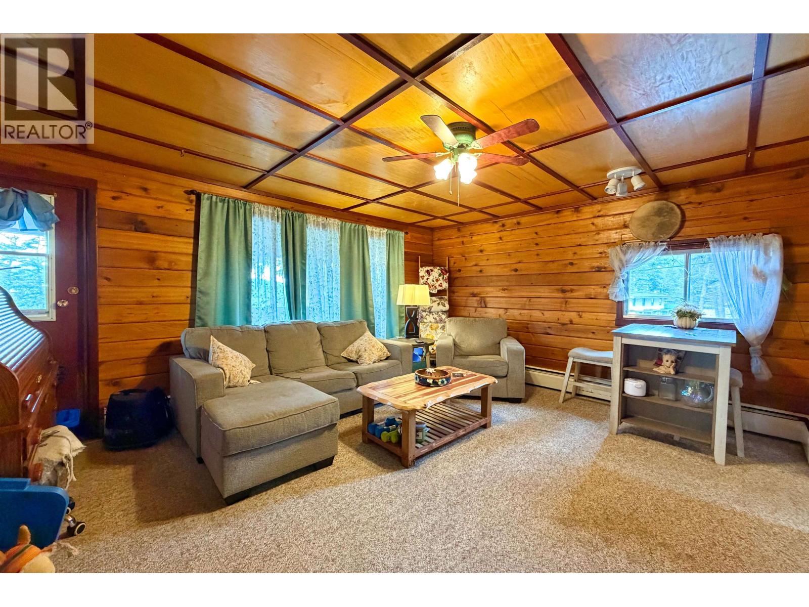 1009 Hubble Road, Williams Lake, British Columbia  V2G 2Z9 - Photo 3 - R3090261