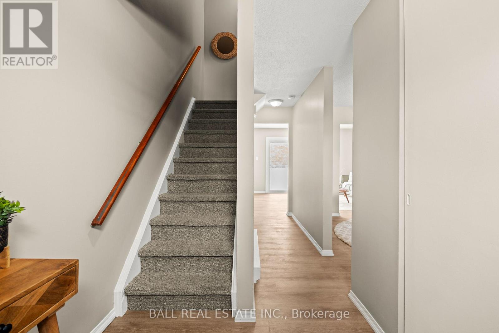 9 - 996 Sydenham Road, Peterborough, Ontario  K9J 7V7 - Photo 4 - X12793492