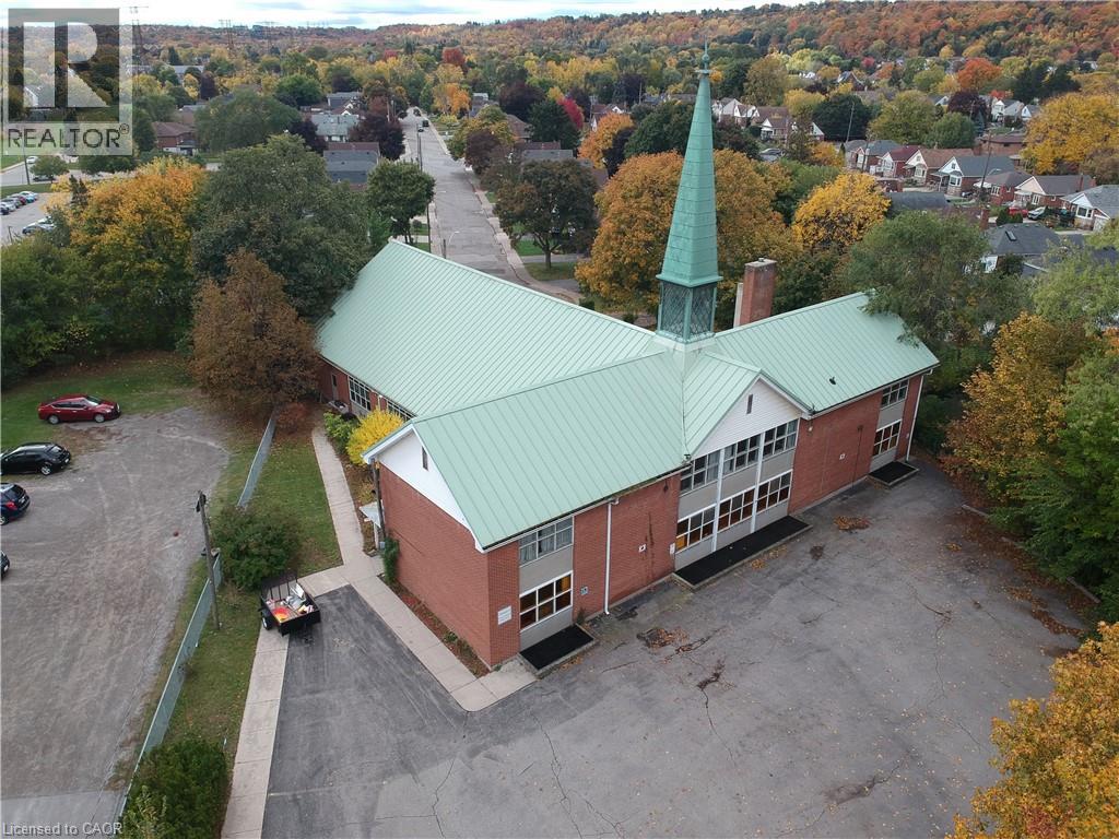 1974 KING Street E, Hamilton, Ontario