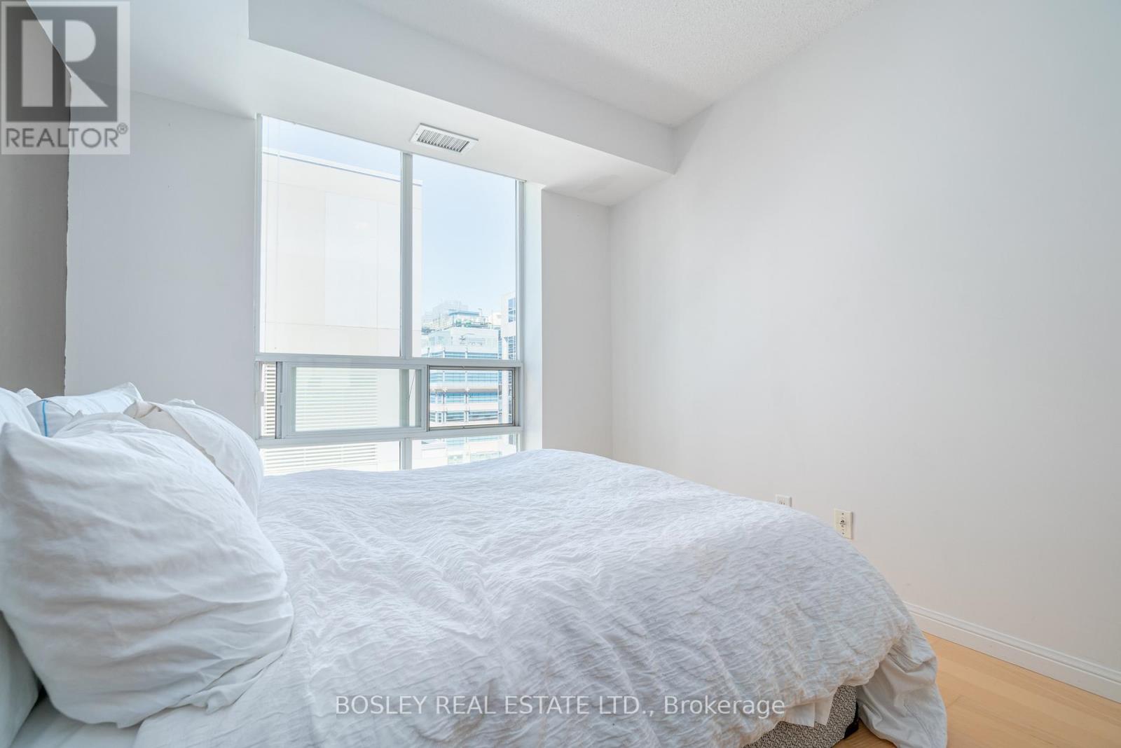 713 - 18 Stafford Street, Toronto, Ontario  M5V 3W4 - Photo 20 - C12793474