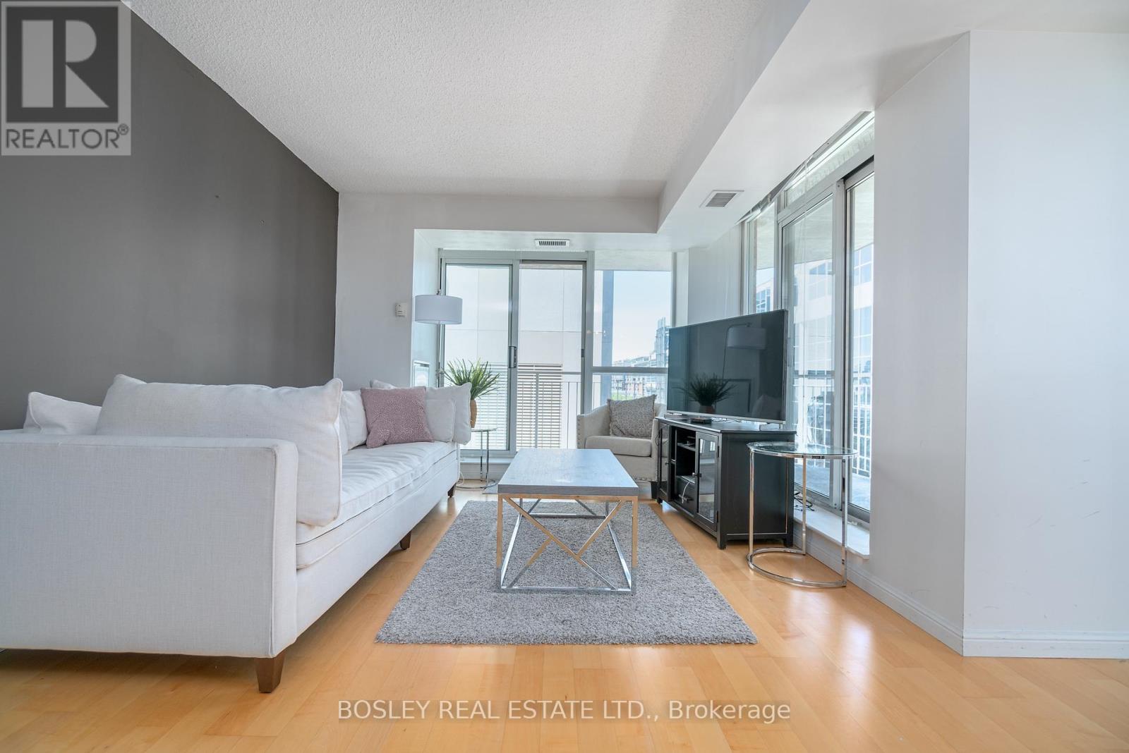 713 - 18 Stafford Street, Toronto, Ontario  M5V 3W4 - Photo 4 - C12793474