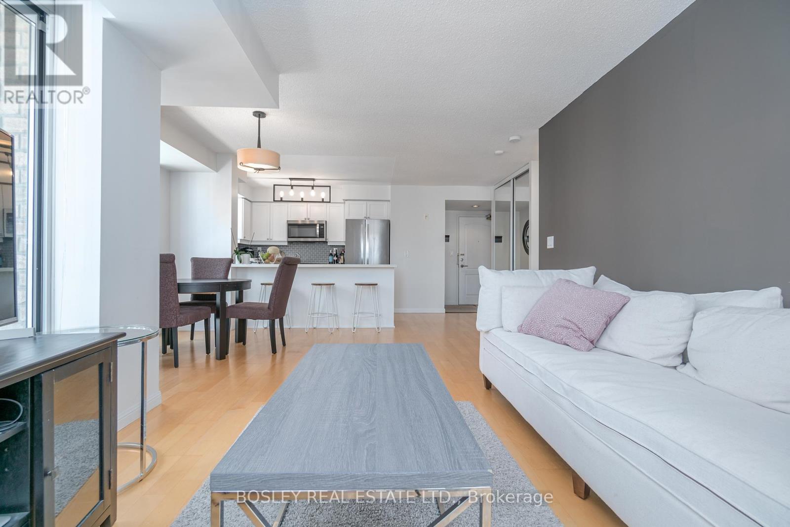 713 - 18 Stafford Street, Toronto, Ontario  M5V 3W4 - Photo 7 - C12793474