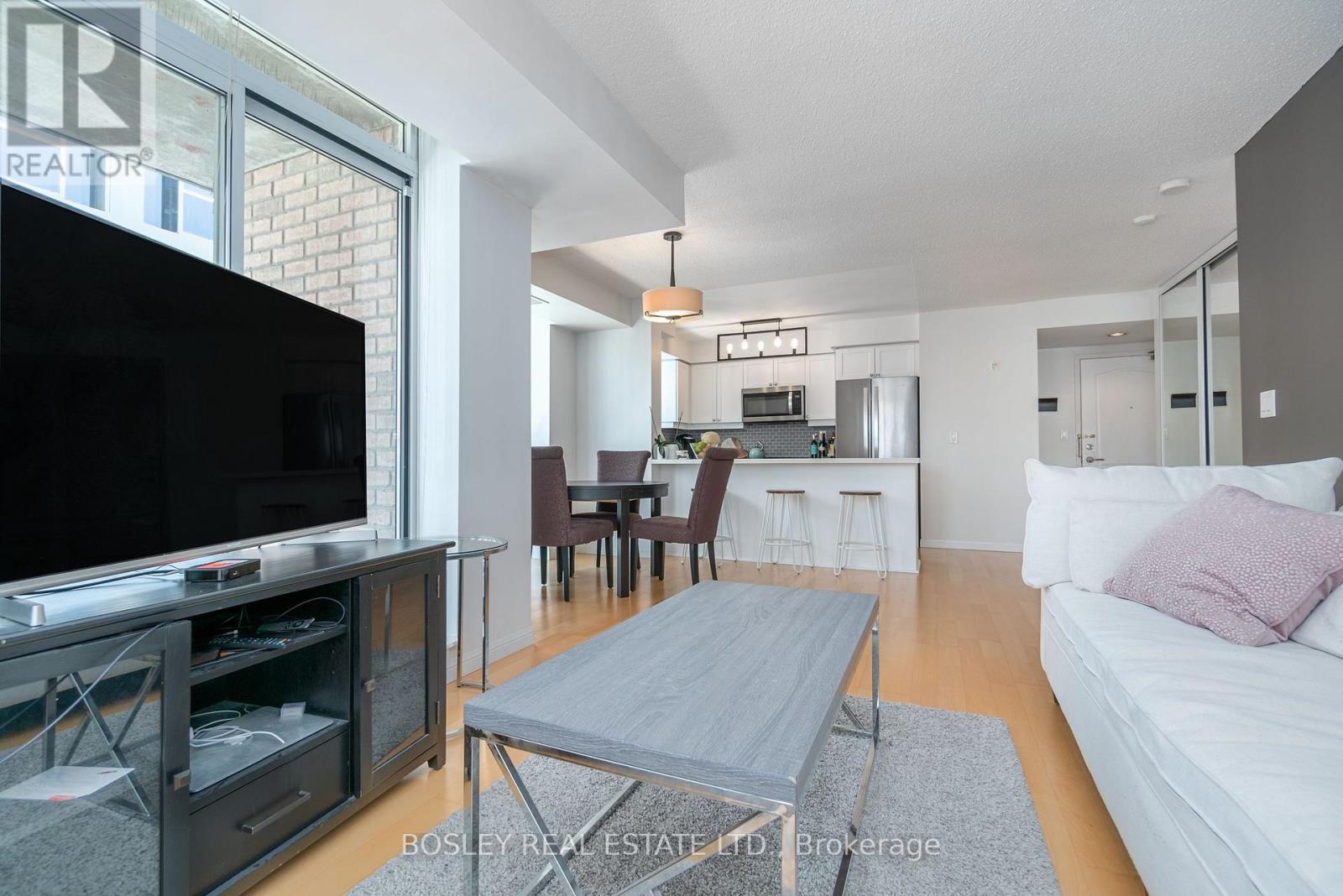 713 - 18 Stafford Street, Toronto, Ontario  M5V 3W4 - Photo 8 - C12793474