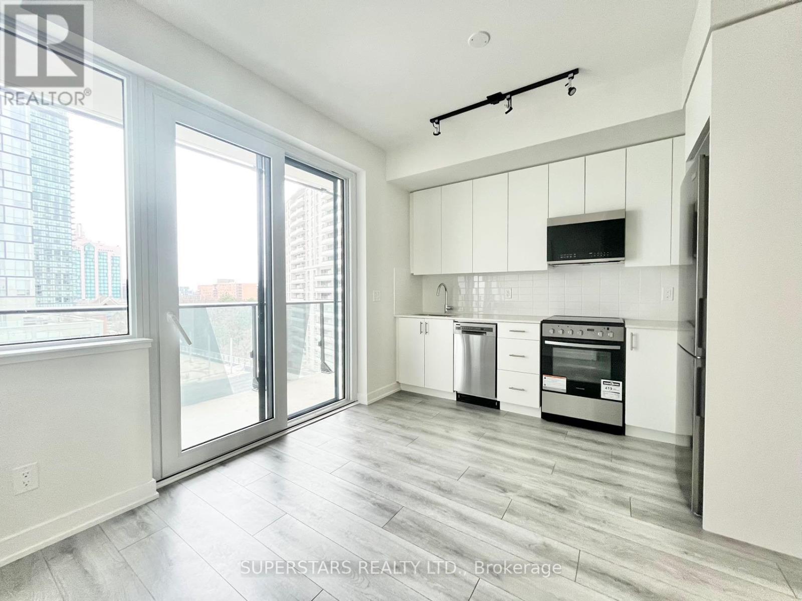 503 - 15 Ellerslie Avenue, Toronto, Ontario  M2N 5P6 - Photo 1 - C12793506