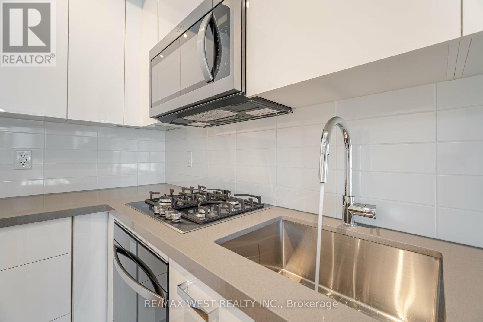 611 - 195 Mccaul Street, Toronto, Ontario  M5T 1W6 - Photo 11 - C12793574