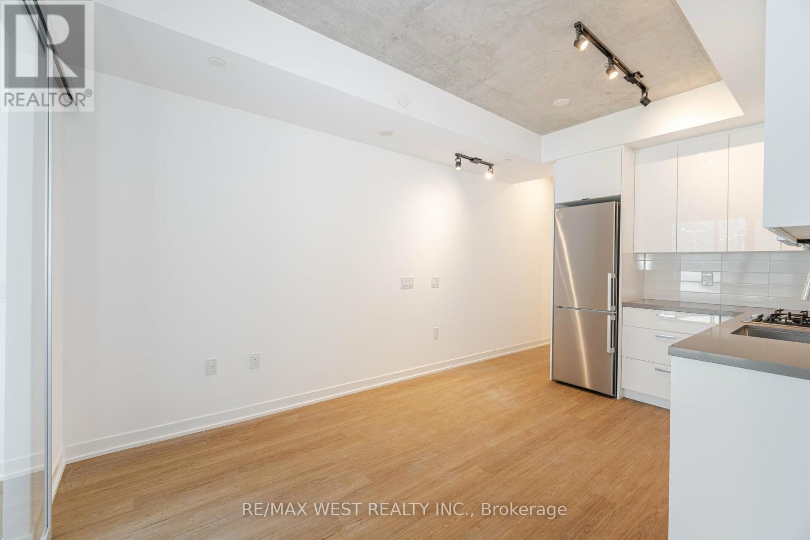 611 - 195 Mccaul Street, Toronto, Ontario  M5T 1W6 - Photo 14 - C12793574