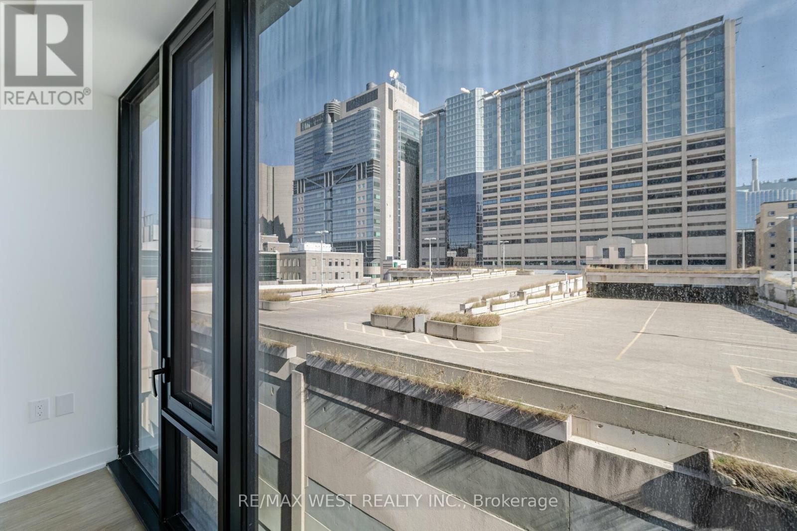 611 - 195 Mccaul Street, Toronto, Ontario  M5T 1W6 - Photo 18 - C12793574