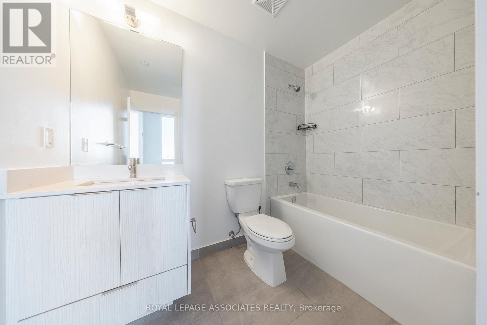 106 - 36 Forest Manor Road, Toronto, Ontario  M2J 1M5 - Photo 16 - C12793640