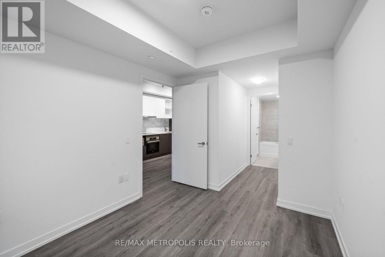 6208 - 138 Downes Street, Toronto, Ontario  M5E 0E4 - Photo 20 - C12793646