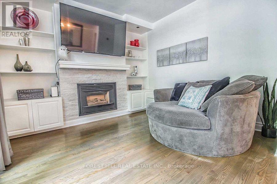 236 Cameron Avenue, Toronto, Ontario  M2N 1E7 - Photo 11 - C12793740