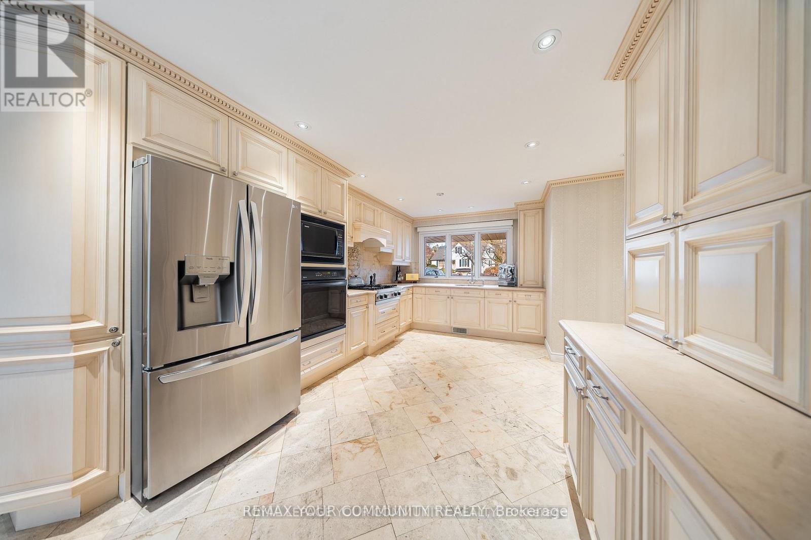 154 Old Yonge Street, Toronto, Ontario  M2P 1P9 - Photo 20 - C12793750