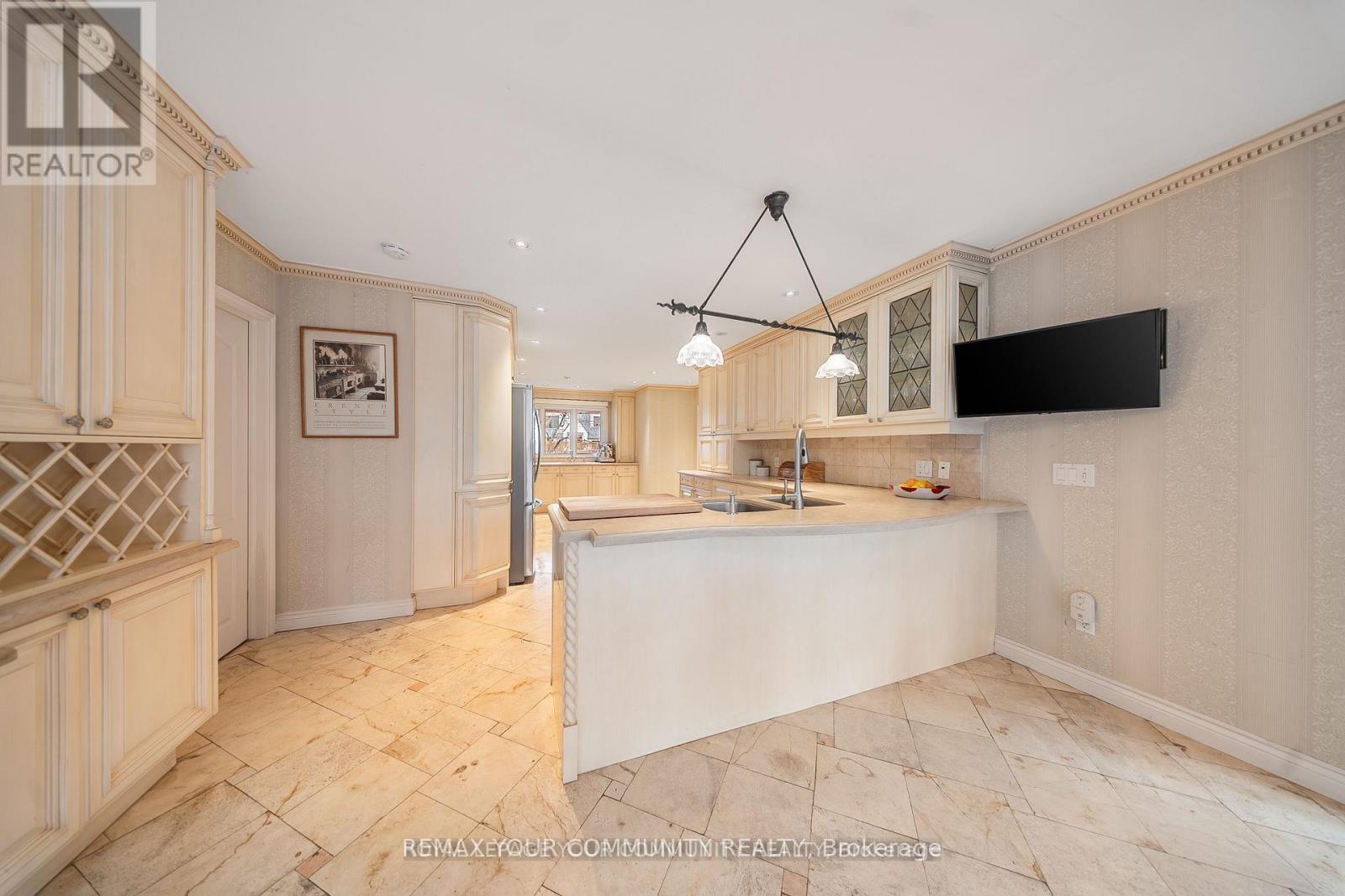 154 Old Yonge Street, Toronto, Ontario  M2P 1P9 - Photo 22 - C12793750