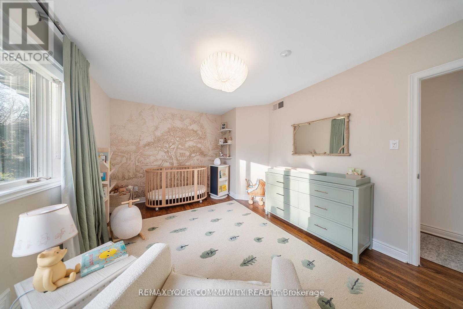 154 Old Yonge Street, Toronto, Ontario  M2P 1P9 - Photo 33 - C12793750