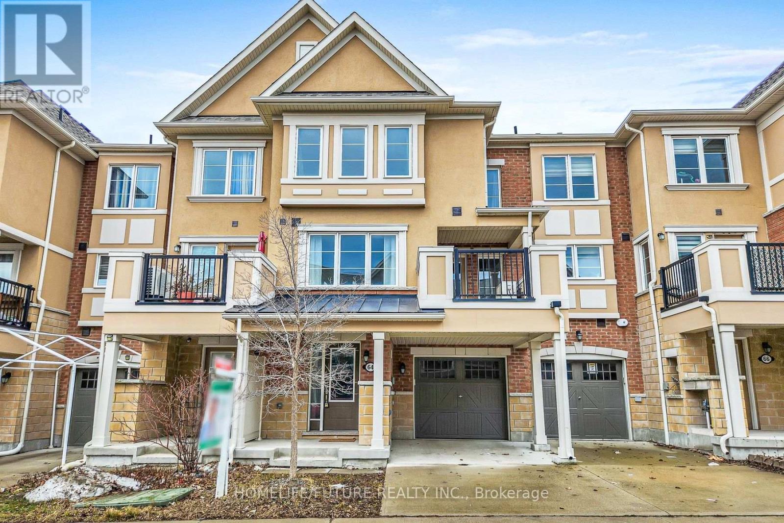 64 AYERS CRESCENT, Toronto, Ontario