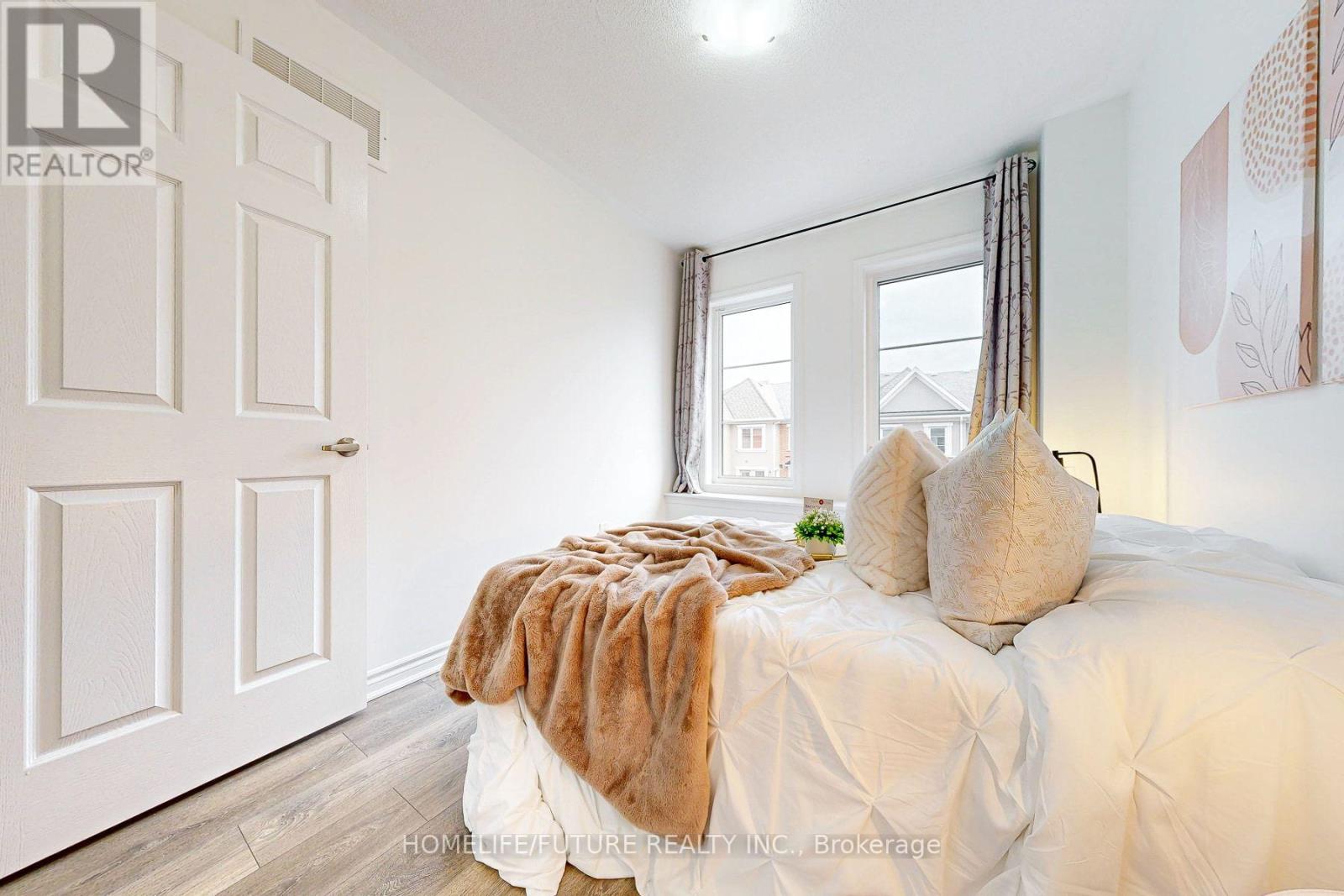 64 Ayers Crescent, Toronto, Ontario  M1L 0J4 - Photo 27 - E12793472