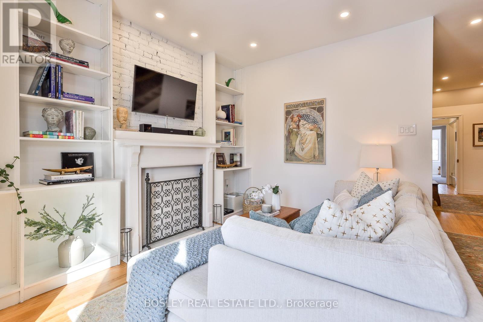 19 Ravina Crescent, Toronto, Ontario  M4J 3L9 - Photo 16 - E12793476