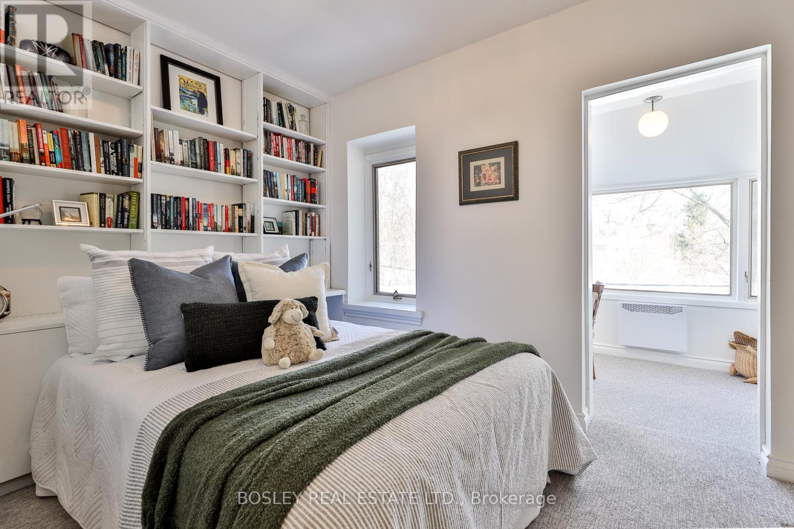 19 Ravina Crescent, Toronto, Ontario  M4J 3L9 - Photo 21 - E12793476