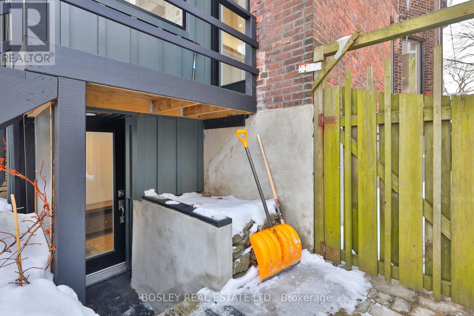 19 Ravina Crescent, Toronto, Ontario  M4J 3L9 - Photo 32 - E12793476