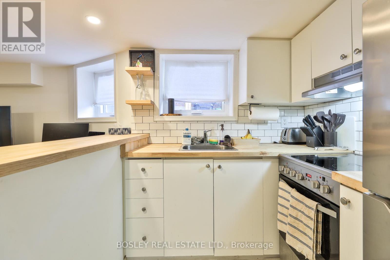 19 Ravina Crescent, Toronto, Ontario  M4J 3L9 - Photo 35 - E12793476