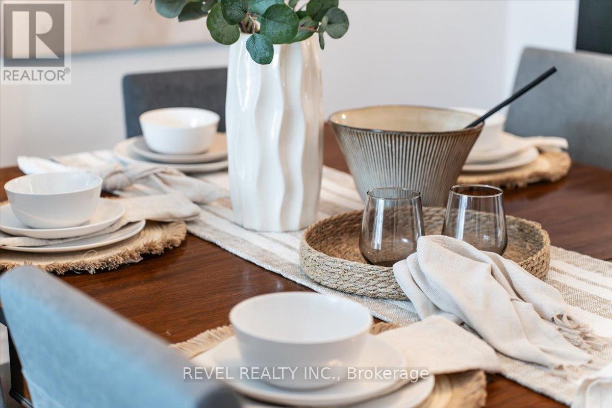 633 Deauville Court, Oshawa, Ontario  L1K 1R1 - Photo 6 - E12793508