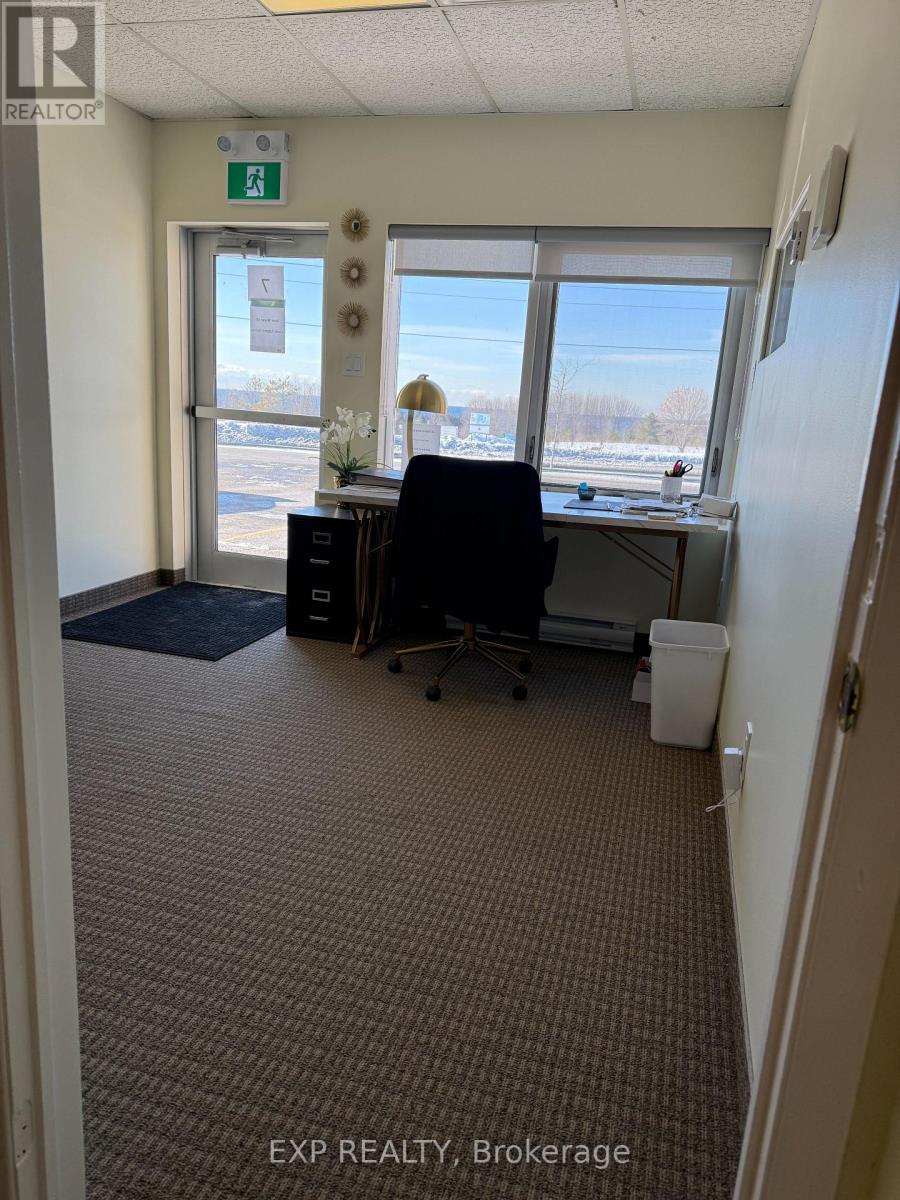 7 - 1333 Boundary Road, Oshawa (Stevenson), Ontario  L1J 6Z7 - Photo 4 - E12793598