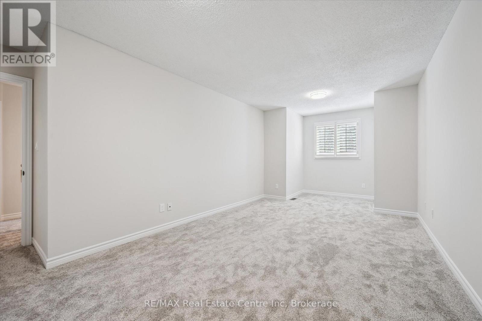 415 Black Street, Centre Wellington, Ontario  N1M 3M7 - Photo 28 - X12789196