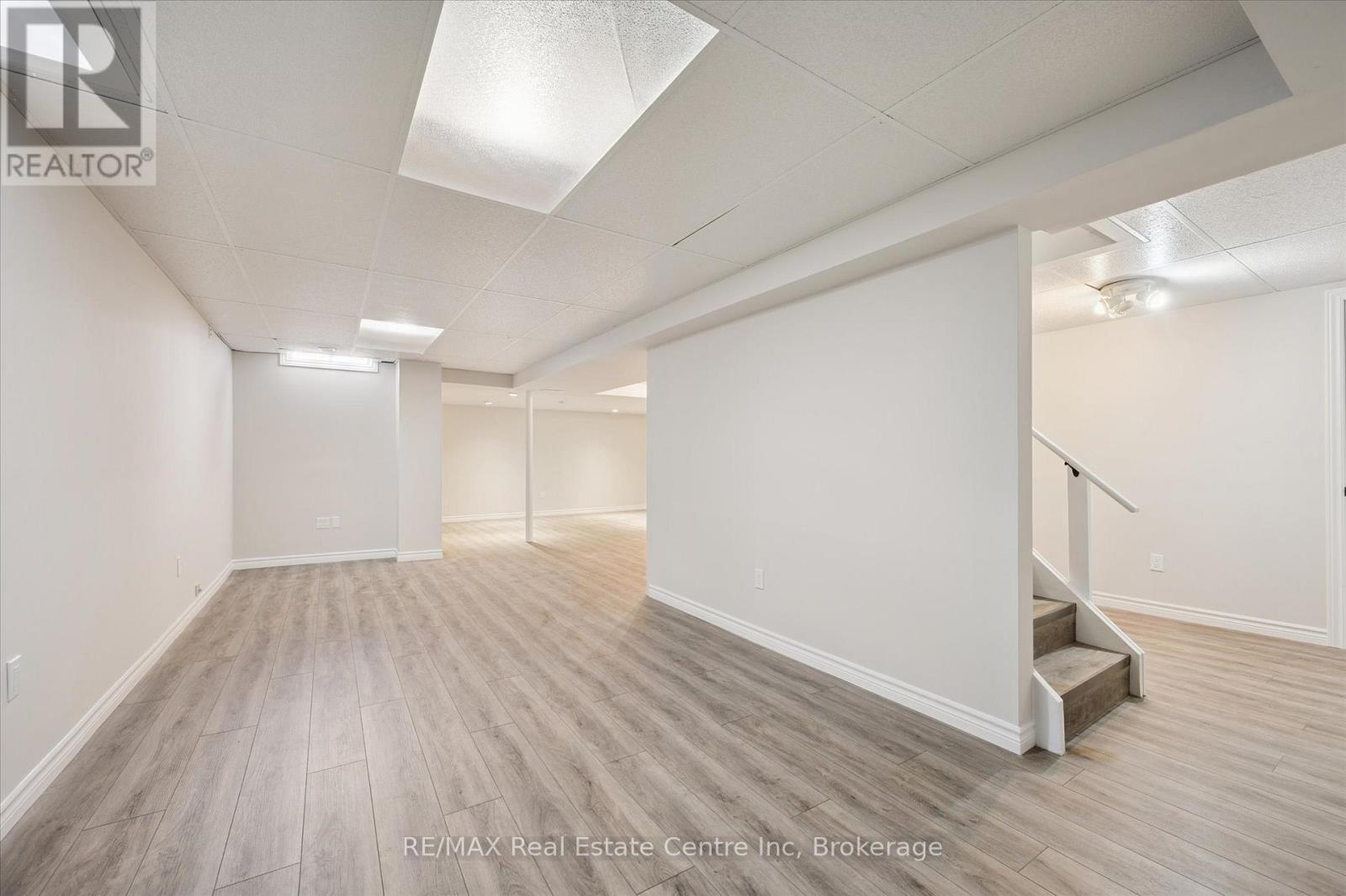 415 Black Street, Centre Wellington, Ontario  N1M 3M7 - Photo 31 - X12789196