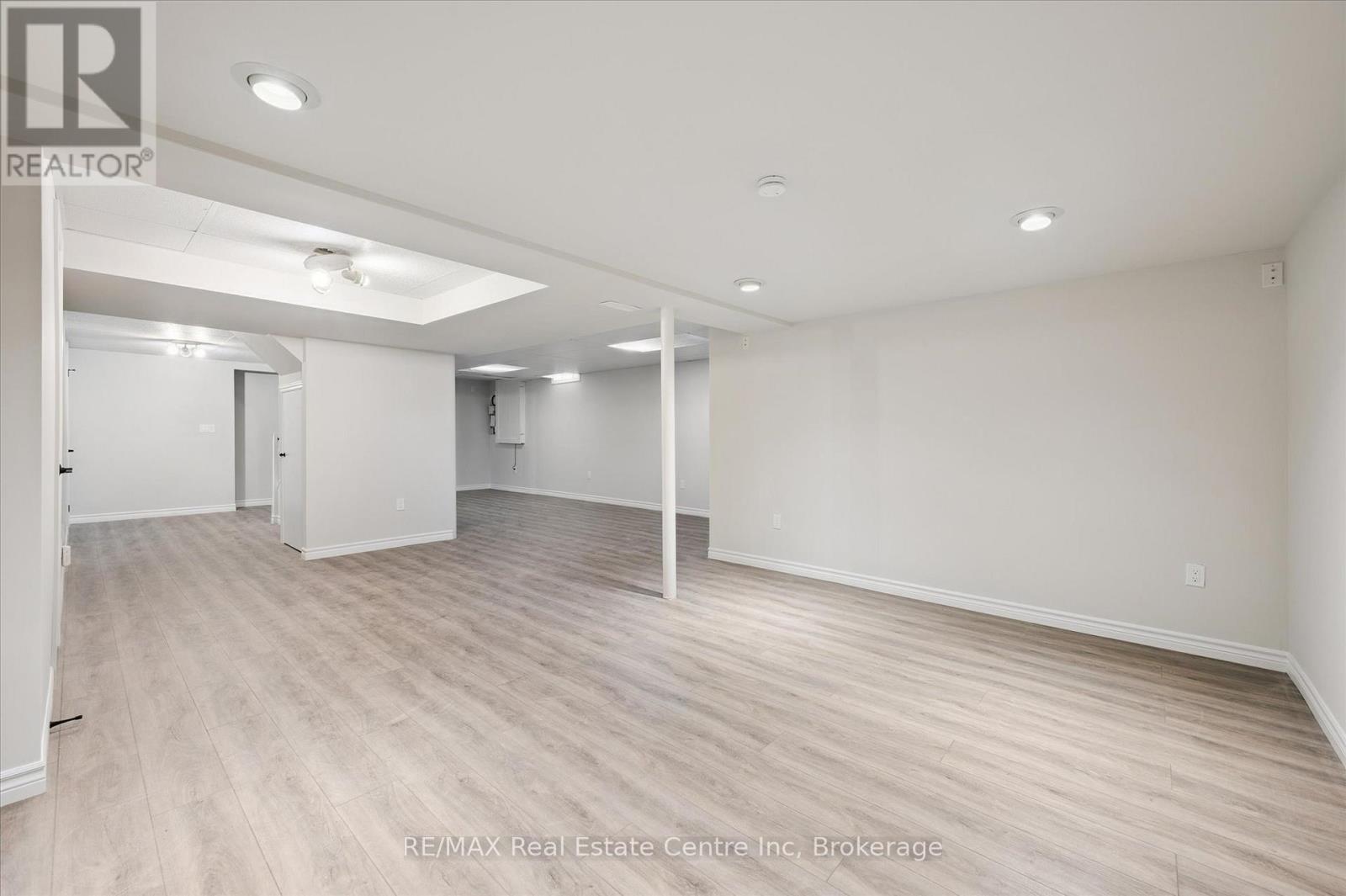 415 Black Street, Centre Wellington, Ontario  N1M 3M7 - Photo 35 - X12789196