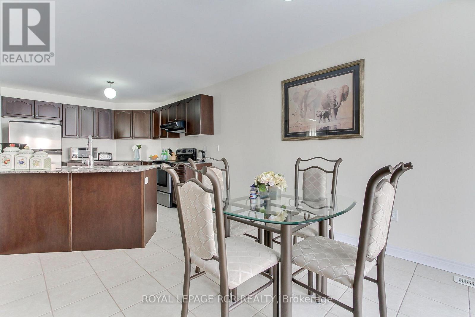 500 Woodspring Avenue, Newmarket (Woodland Hill), Ontario  L9N 0C2 - Photo 22 - N12793562