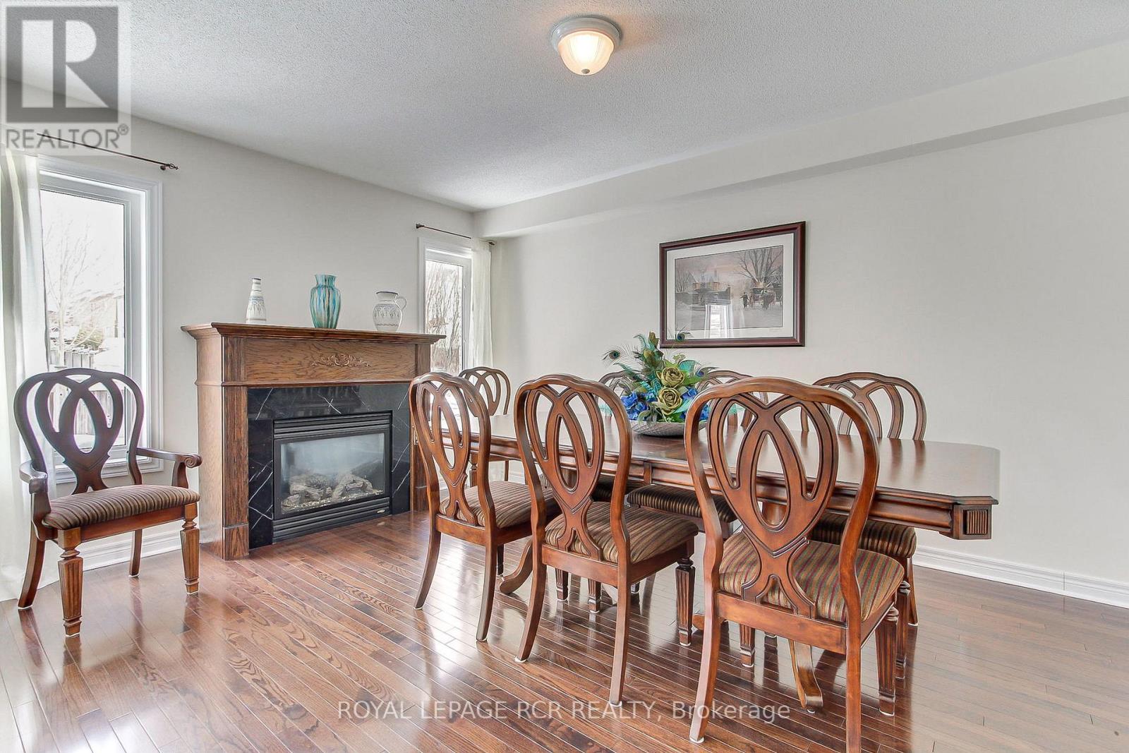 500 Woodspring Avenue, Newmarket (Woodland Hill), Ontario  L9N 0C2 - Photo 25 - N12793562