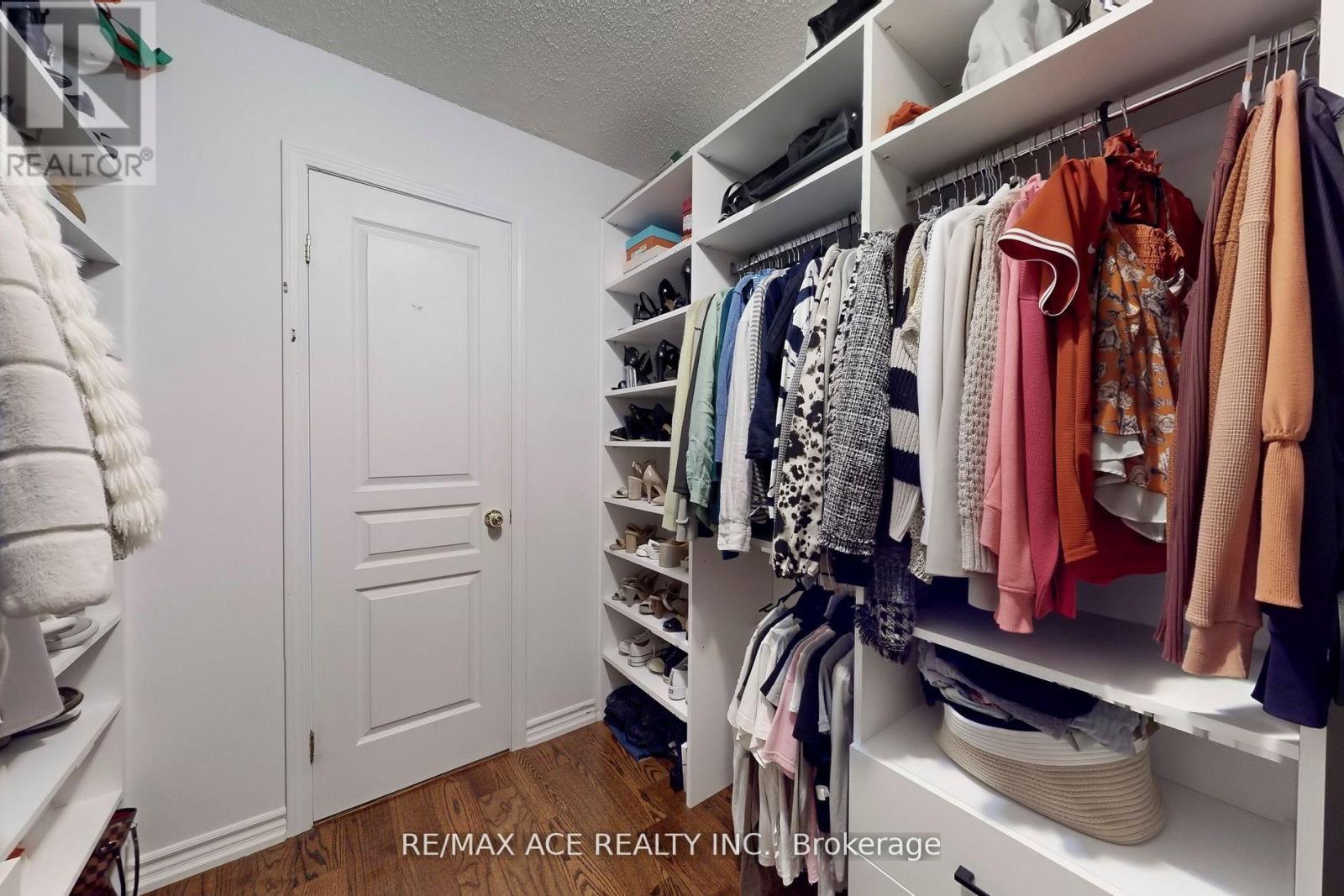 1108 - 29 Northern Heights Drive, Richmond Hill (Langstaff), Ontario  L4B 4L8 - Photo 23 - N12793590